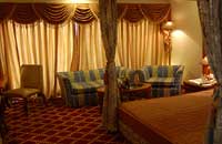 Hotel Babylon International