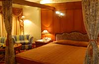 Hotel Babylon International