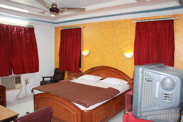 Hotel Sea Lord Bedroom