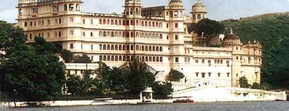 Fateh Prakash Palace, Hotel Fateh Prakash Palace, Fateh Prakash Palace Udaipur, Hotel Fateh Prakash Palace in Udaipur, Hotel Fateh Prakash Palace Udaipur Rajasthan.