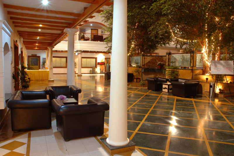 Country Inn Resort, Bhimtal, Uttaranchal, Country Inn - India having resorts in Bhimtal