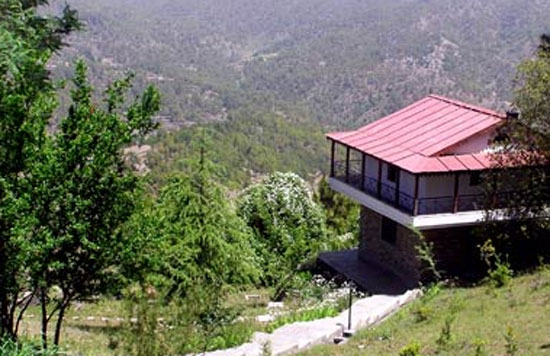 Eagles Nest Resorts Almora, uttaranchal, India  &amp; Eagles Nest Resorts, Hill station  discount hotel tariff / rates/ pricelist, Resorts Hotels.