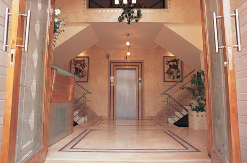 Guest House in Gurgaon,City Guide Gurgaon,Guest House in Delhi - Places to Stay- Guest House - India.