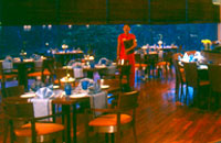 Marriott Hotel New Delhi,Book New Delhi Hotels with Local Support and Rates,New Delhi hotels and New Delhi city guide with New Delhi hotel discounts.