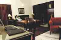 Stemwood, Stemwood Service Apartment, Stemwood Service Apartments, Just mail: Service Apartment in Delhi.