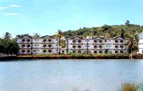 Maizons Star Resort Baga