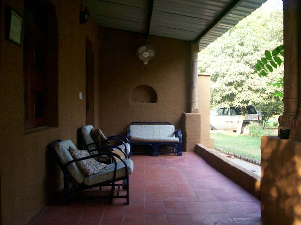 Common  Sit out Connecting Room