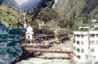 Apple Valley Resort Kullu Himachal Pradesh, Hotels Resorts Palaces in Kullu, Kullu, Chail Himachal Pradesh,Hotels in Kullu,Hotel in Kullu,Hotels of Kullu,India Kullu Hotels,Kullu Hotel,Kullu Hotels &amp; summer package, holiday Discount tariff/ pricelist /rate summer/honeymoon packages, Summer getaways . 