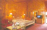 Apple Valley Resort Kullu Himachal Pradesh, Hotels Resorts Palaces in Kullu, Kullu, Chail Himachal Pradesh,Hotels in Kullu,Hotel in Kullu,Hotels of Kullu,India Kullu Hotels,Kullu Hotel,Kullu Hotels &amp; summer package, holiday Discount tariff/ pricelist /rate summer/honeymoon packages, Summer getaways . 