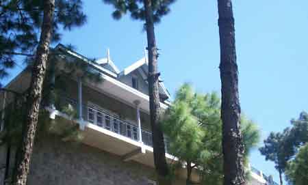 BROOKWOOD COTTAGE,Brookwood Cottage,brookwood cottage kasauli,Kasauli Resort is a 3 star deluxe hotel in Kasauli, Himachal.