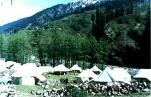 The Solang Valley Camp Retreat Solang Nallah,Himachal Pradesh,Adventure Biking,Mountain Biking Tours,Mountain Pony Rides,Skiing Package,Mountain Biking,Bike Rental,Snow Scooters,River Crossing,Rock Climbing, Rappelling,Hot Air Ballooning,Biking Adventure in India