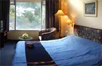 Apple Country Resort & Discount hotel .