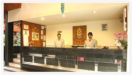 Honeymoon Inn Manali Reception