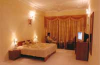 HOTEL SHIVALIK,Hotel Shivalik,hotel shivalik,Hotel Shivalik View Chandigarh, Shivalik View Chandigarh, 2 star hotels in chandigarh,Hoteles en la India,Hôtels en Inde,Hotels in Indien.