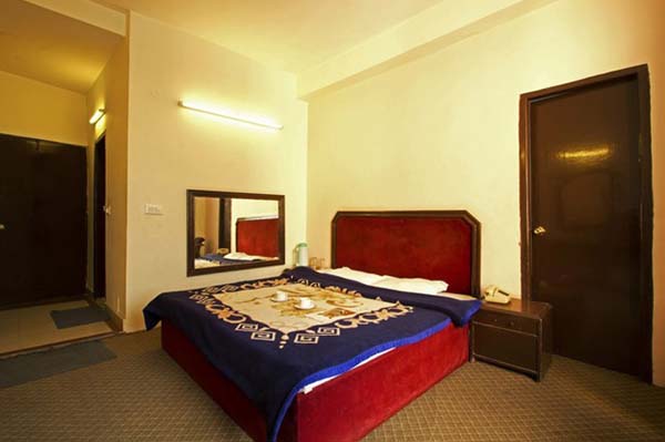 hotel_sitara_international_room5