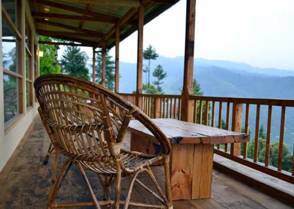 13. verandah