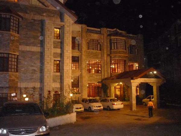 A manali-heightsNight