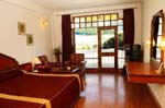 deluxe-room