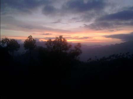 Chail Around