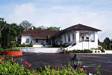 Cottabetta Bungalow Side View
