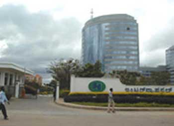 Nahar's Heritage Hotel is 3- Star Hotel is located on St. Marks Road in Bangalore.