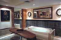 Country Inn and Suites Jaipur - Indian Hotel Accommodation for Business &amp; Holiday Travelers &amp;Country Inn Jaipur, discount tariff / honeymoon package.