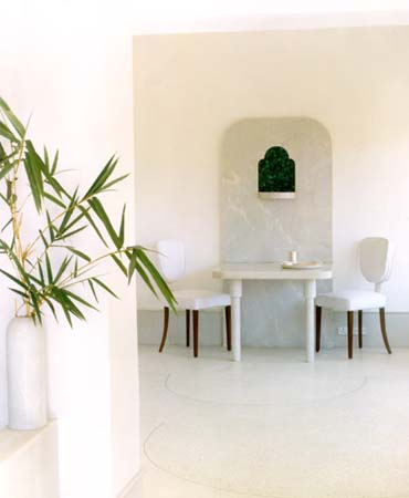 palace-suite-dining-room
