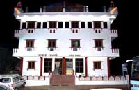 Hotel Teerth Palace, Pushkar Rajasthan &amp;  Hotels and Resorts in Udaipur, Discount hotel rates pacakges.