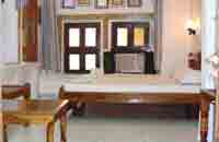 Hotel Haveli  Braj  Bhushanjee, BUNDI - Haveli Braj Bhushanjee Invites You To Visit And Explore The Great Heritage And Culture Of Bundi, Rajasthan, Hotel Haveli  Braj  Bhushanjee, discount tariff / honeymoon package.