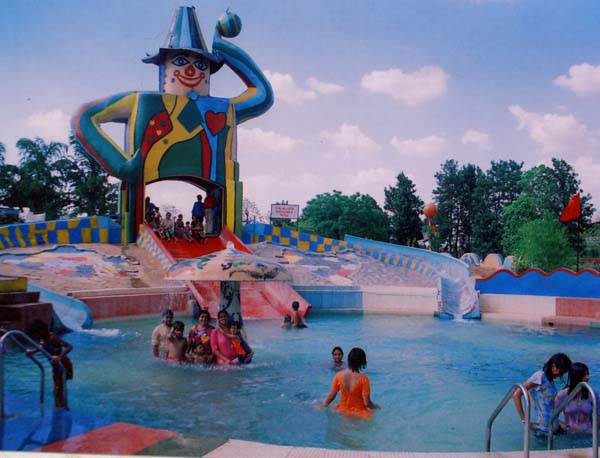 A Pink Pearl  Fun City 