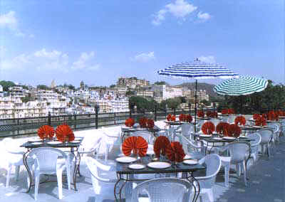 Hotel Sarovar lake pichola  Udaipur Rajasthan &amp;  Hotels and Resorts in Udaipur, Discount hotel rates pacakges.