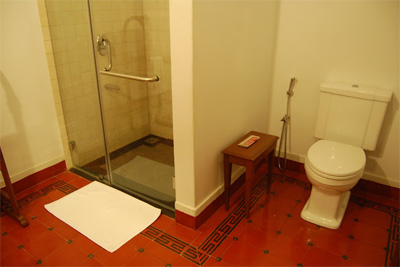 Visalam Kanadugathan