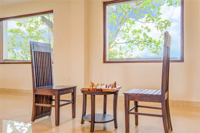 Summit Jungle Resort, Lansdowne
