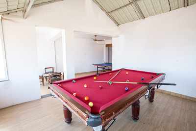 The Alpine Resort, Lansdowne