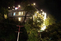 Hotel Green Castle. Mussoorie. Star hotels in Mussoorie. Green Castle Mussoorie. Hotel on mall road mussoorie. Book hotel green castle in mussoorie