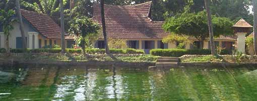 ALLEPPEY HOTEL POOPPALLYS HOMESTAY KERALA, Home stay Alleppey Kerala,HOTEL ALLEPPEY HOME STAY Alleppey, Kerala Backwater Lodge-home stay - Home.