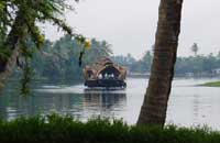 ALLEPPEY HOTEL POOPPALLYS HOMESTAY KERALA, Home stay Alleppey Kerala,HOTEL ALLEPPEY HOME STAY Alleppey, Kerala Backwater Lodge-home stay - Home.
