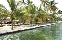 Alleppey Vembanad House Homestay | Alleppey Pooppallys Heritage Homestay | Kerala homestay | Kerala backwater homestay | Kerala home stay in Alleppey | Kerala house stay | Alleppey homestay Kerla | b&amp;b Kerala | Ecolodge kerala | eco home stay Alleppey kerala | kerala accomodation.