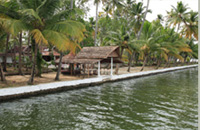 Alleppey Vembanad House Homestay | Alleppey Pooppallys Heritage Homestay | Kerala homestay | Kerala backwater homestay | Kerala home stay in Alleppey | Kerala house stay | Alleppey homestay Kerla | b&amp;b Kerala | Ecolodge kerala | eco home stay Alleppey kerala | kerala accomodation.
