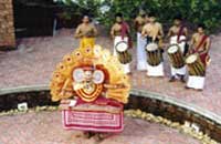 Kadavu Resorts, Calicut, Kerala,Kadavu Resorts-Holiday resort kerala Boat cruise Luxurious cottages Luxurious suites Family Holiday packages kerala Hotel near Calicut Airport Massage Centres, kerala.