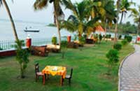 Kalathil Resorts - Kumarakom A Wonderful Backwater Stay In Noth Kumarakom, Kerala.