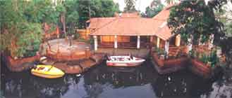 Punnamada Backwater Resort,Punnamada backwater Resort Alleppey  Kerala India,Backwater ripples,punnamada backwaters,BACKWATER RESORT,Backwater Resort,backwater resort,Punnamada Resort  Ayurvedic package  Kerala  discount tariff / rates / price list.